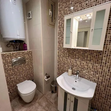 Appartamento Rio Sunny 2bdr Near Ndk - Metro - Non-stop Paid Public Parking Sofia